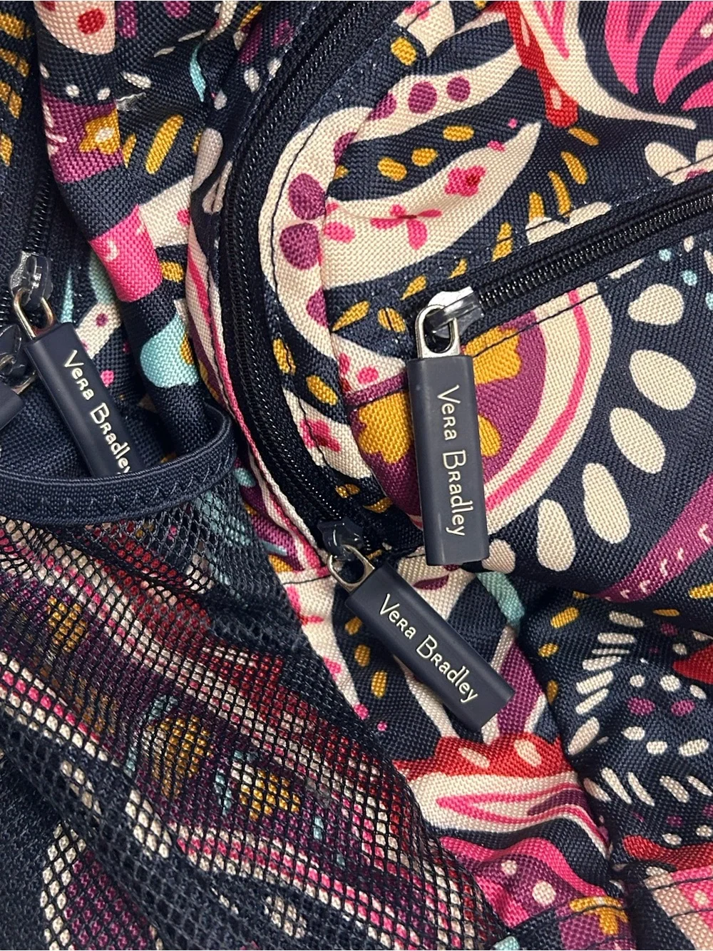 Vera Bradley Lighten Up Reactive Backpack Painted Paisley Navy Multicolor EUC